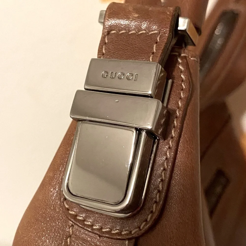 Vintage Gucci Small Leather Hobo Hand Bag Purse